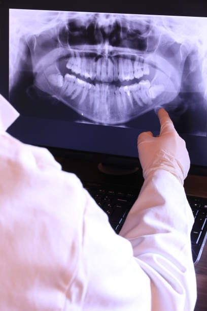 Best Weekend Emergency Dentist in Foothill Farms, CA