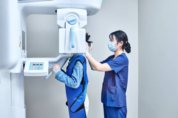 Best Holiday Emergency Dentist in Foothill Farms, CA